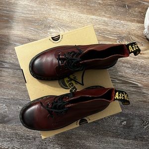 Dr.Martens shoes